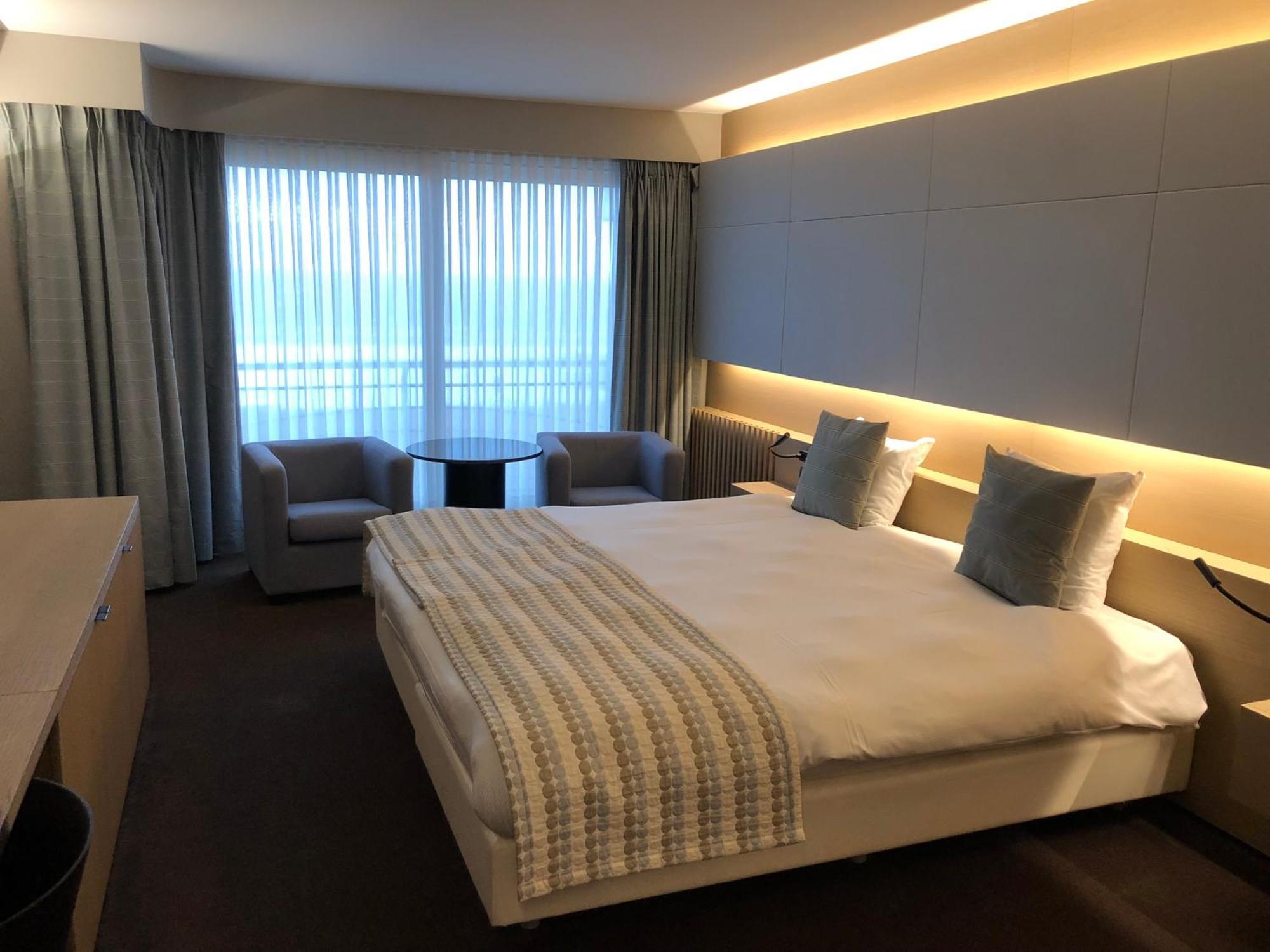 Hotel Beach Palace Бланкенберге Экстерьер фото