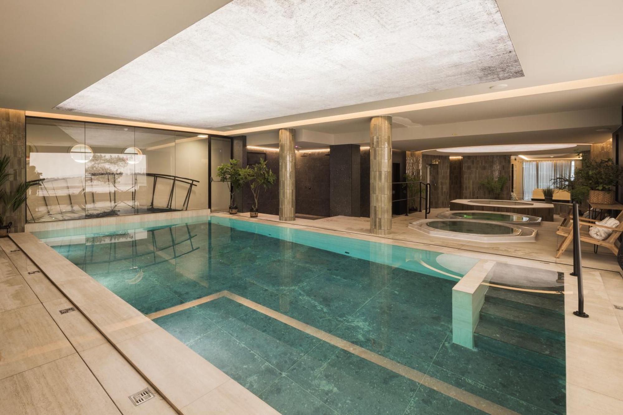 Hotel Beach Palace Бланкенберге Экстерьер фото